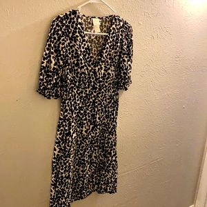 H & M print dress